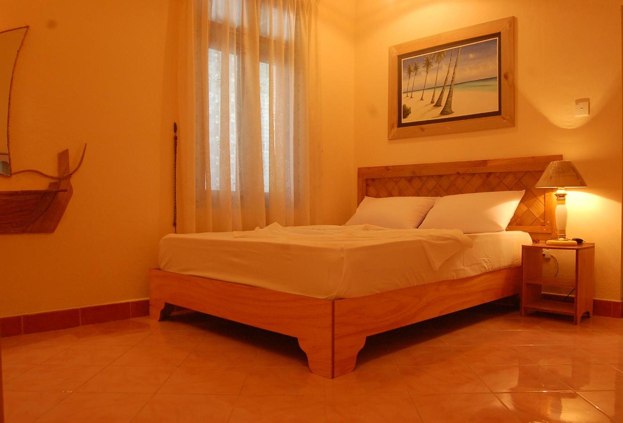 Vaali Maldives Island Escapes & Dive Felidhoo Exterior foto